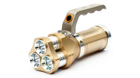 купите Светодиодный фонарь-прожектор UltraFire YB-857 (Cree XML T6) 3000 люмен в Сургуте Нижневартовске