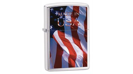 купите Зажигалка Zippo 24797 Made in USA Flag Brushed Chrome (крупнозернистая шлифовка хрома, рисунок флага США, надпись) в Сургуте Нижневартовске